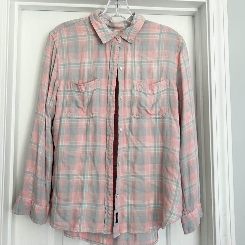 Faherty Pink and Gray Plaid Button Down Shirt